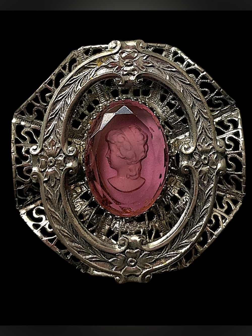 Vintage Intaglio Cameo Pendant Purple Glass Silver Tone